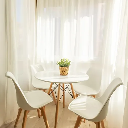 Centro I 3 Hab I Wifi I Smart Tv